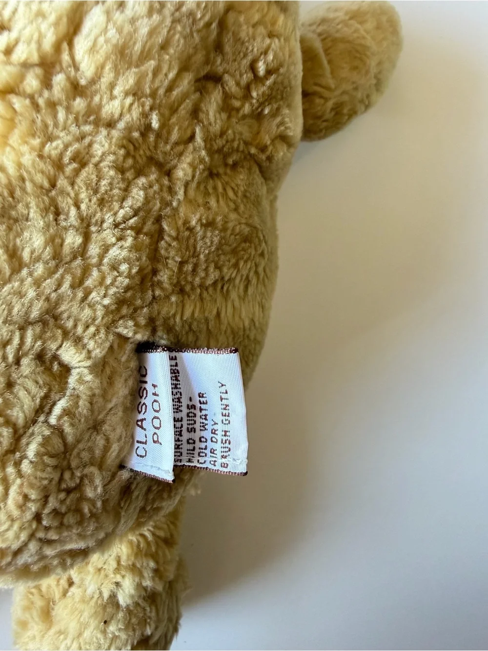 Vintage Gund Disney Classic Winnie the Pooh Bear Stuffed Plush